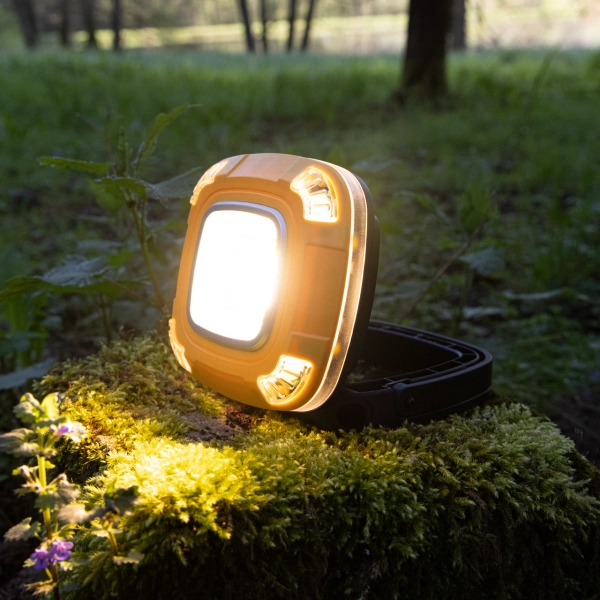 LED Akku Mobil Strahler kompakt IP 44