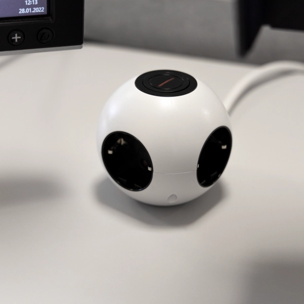 Kugelsteckdose Powerglobe, 4-fach, 1,4m