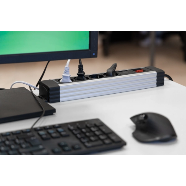 Steckdosenleiste Supraline, Schalter, 4-fach, 1,9m