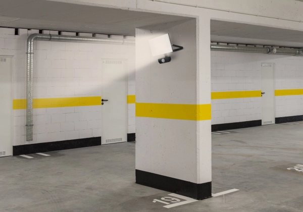 LED Strahler SUPRA 30S mit Bewegungsmelder, 30W