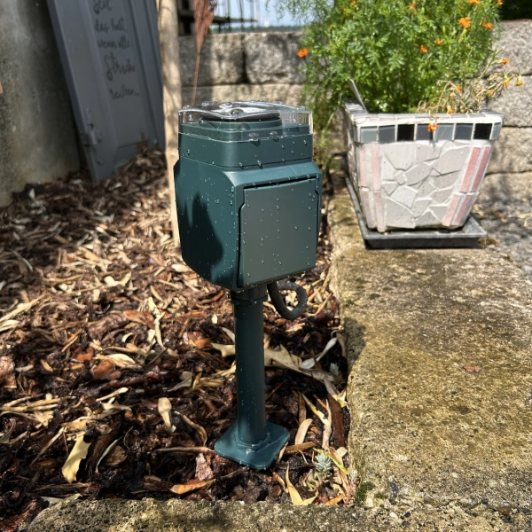 Garten-Erdspieß mit Zeitschaltuhr&Steckdose, 1,5m