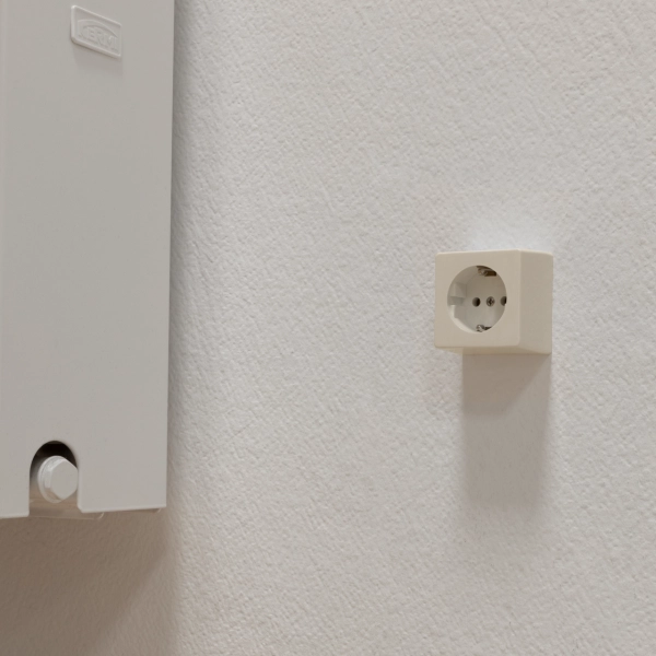 Standard AP, Schutzkontakt-Steckdose